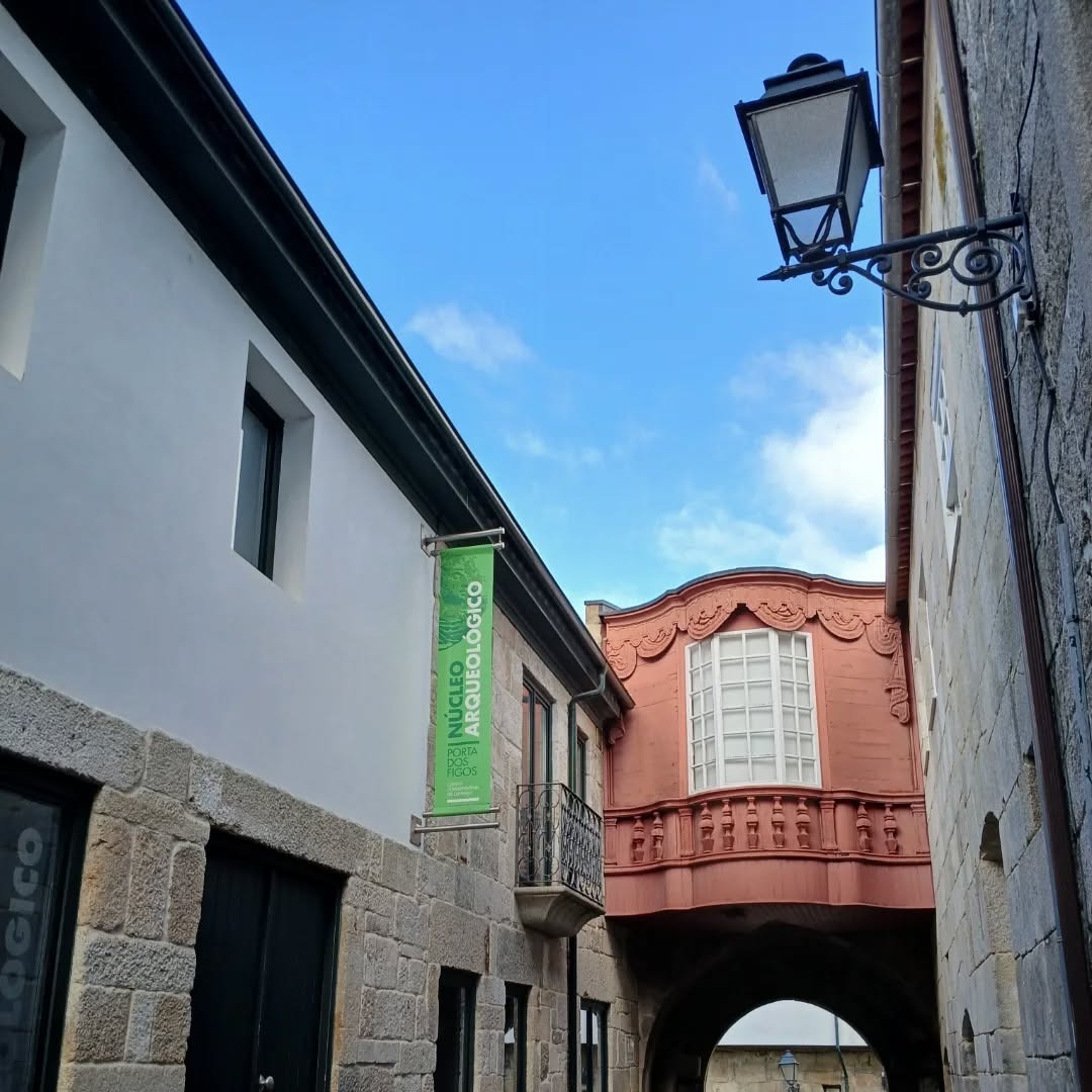 Núcleo Arqueológico - Porta dos Figos